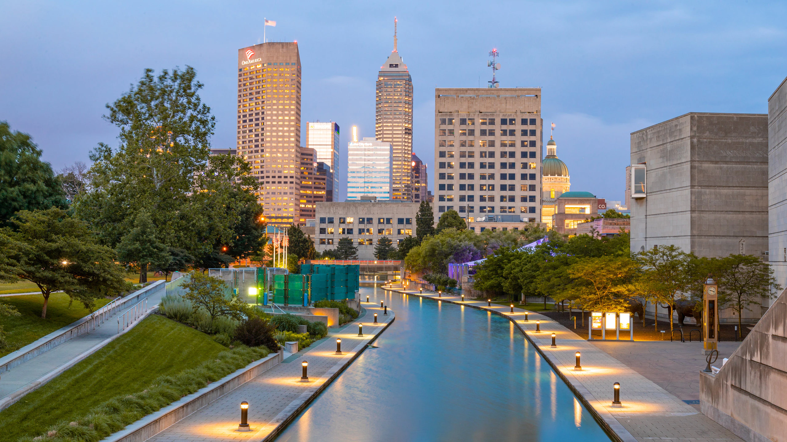 The Central Canal In Indianapolis Indiana City Towner
