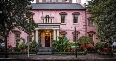 Savannah Georgia The Olde Pink House