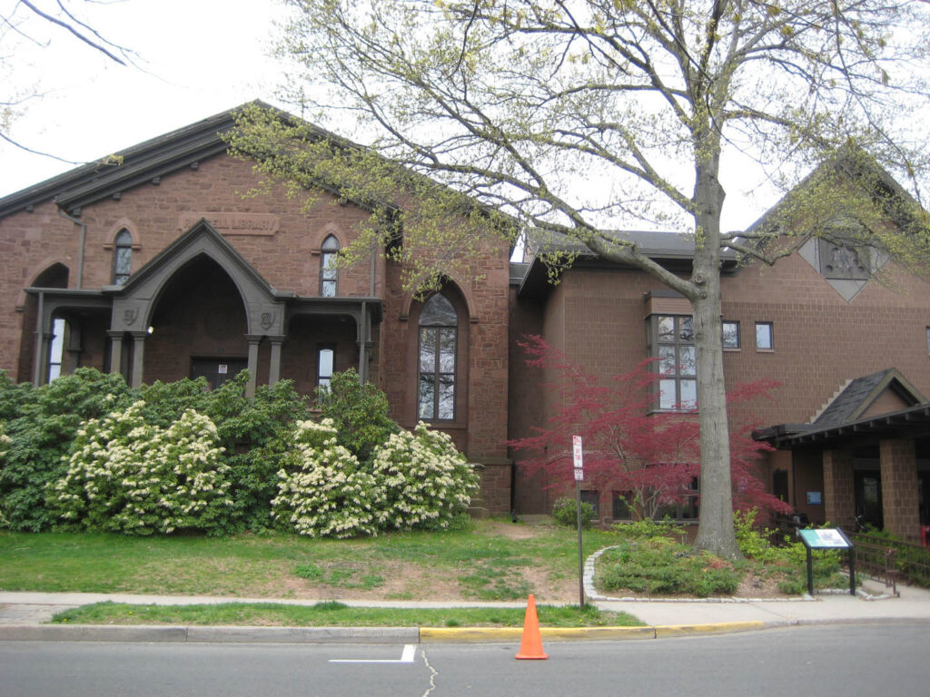 Russell Library in Middleton CT