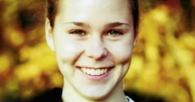 Maura Murray disappears after a car crash in Woodville, New Hampshire