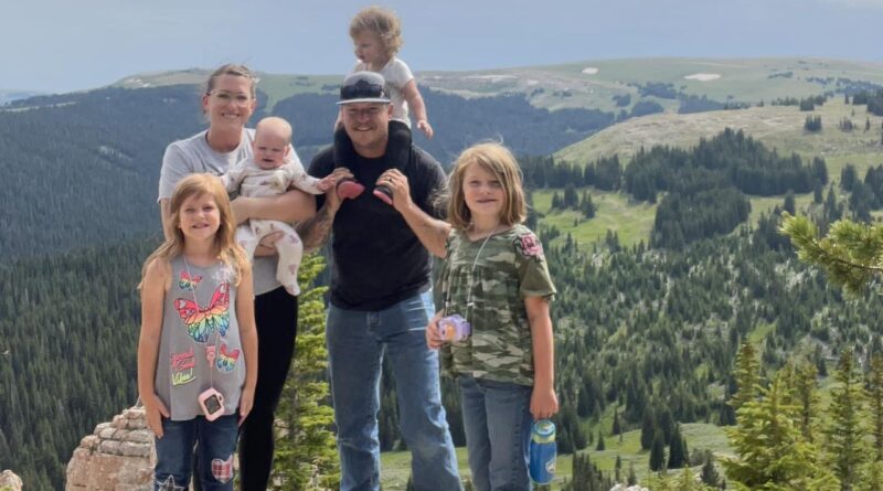 Tranyelle Harshman kills three of her children and wounded one daughter then shoots herself in Byron, Wyoming