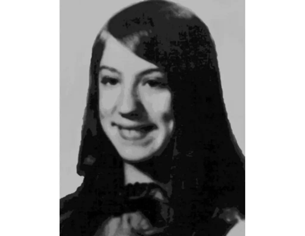 Barbara Jean Kemp murdered in Baldwinsville, New York