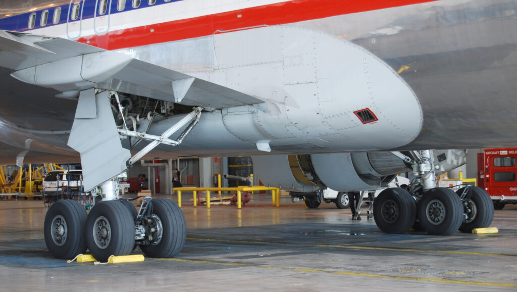 Stowaway dies in Charlotte NC American Airlines aircraft