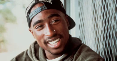 Tupac Shakur killed in Las Vegas, Nevada