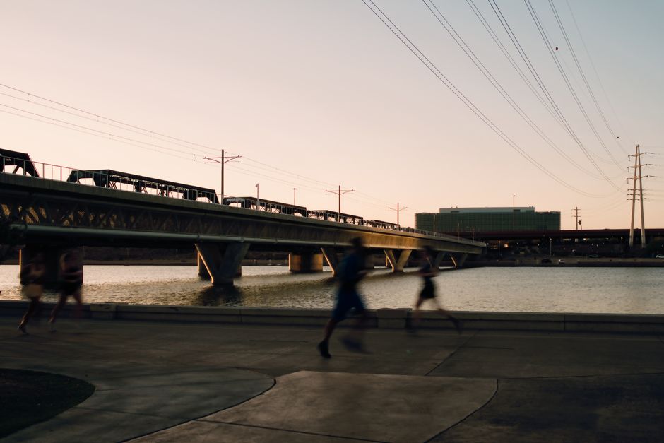Tempe Town Lake: The Must-See Tourist Destination in Tempe, AZ